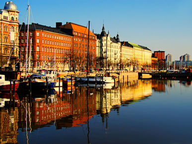 13-helsinki-old-town.jpg