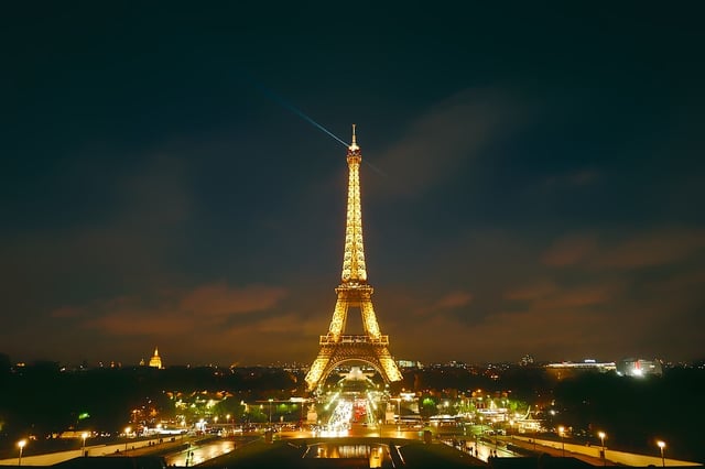 paris-1789706_960_720-1.jpg