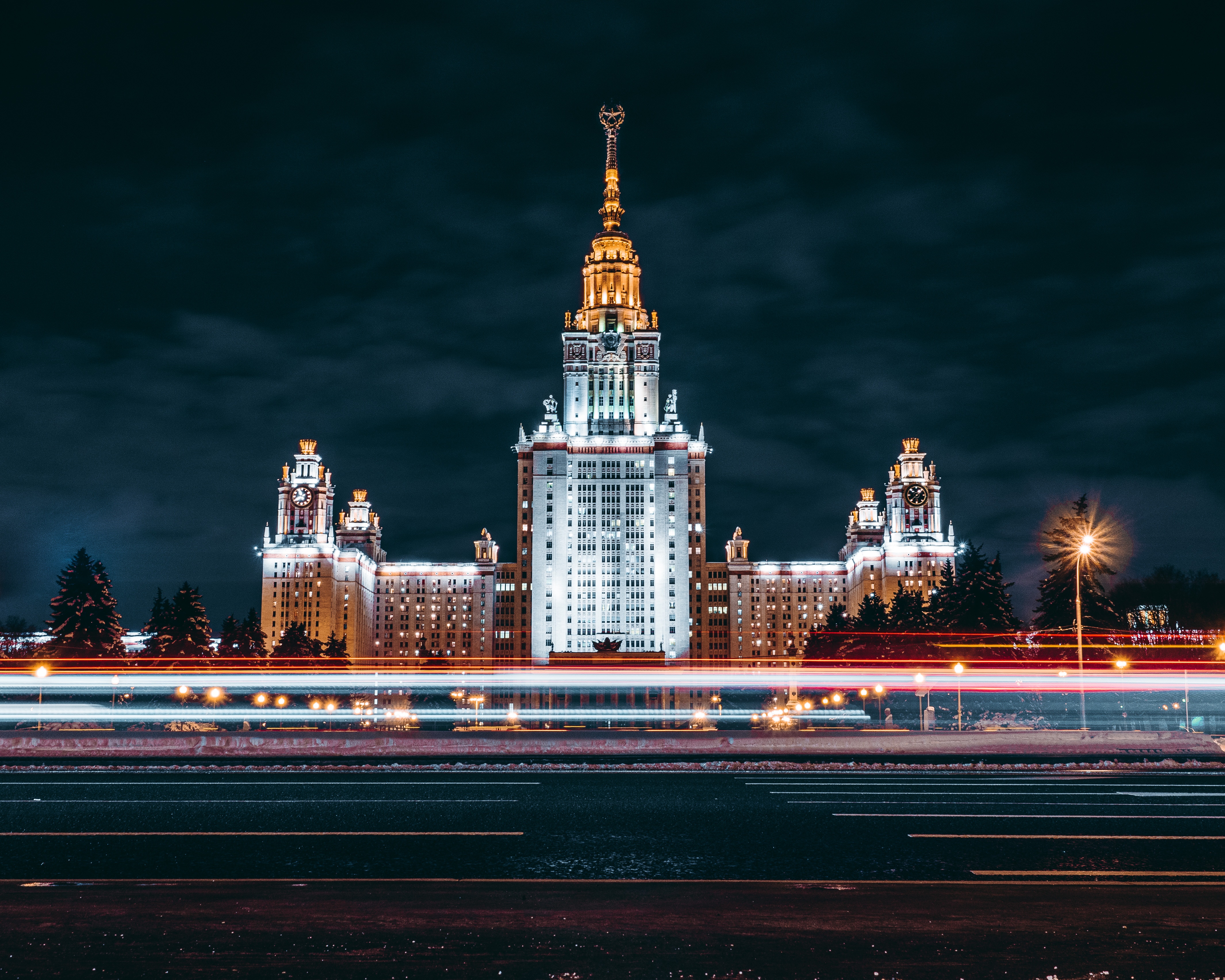 tom-grimbert-576621-unsplash